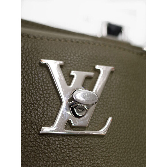 Louis Vuitton Lock Me Handbag - Picture 7 of 9
